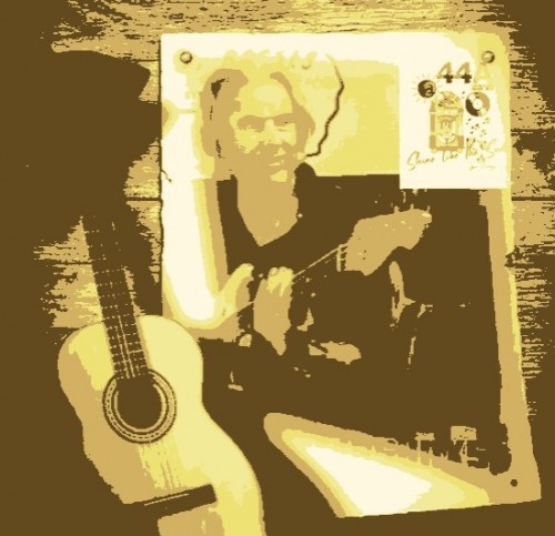GARRYGARYBEERSINXSeye-poppingperformancevideoShinelikethesunIgniFerroque..jpg