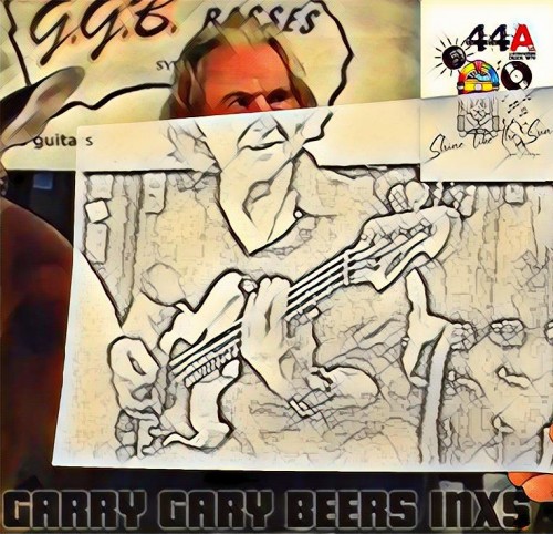 GARRYGARYBEERSINXSimpressiveperformancevideoShinelikethesunIgniFerroque.jpg
