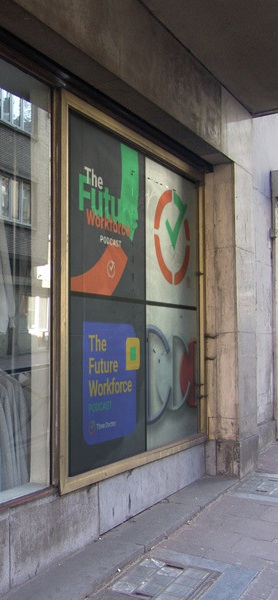 TimeDoctorTheFutureWorkforcePodcastbyLiamMartin.salesguestrichardblankCostaRicasCallCenter.jpg