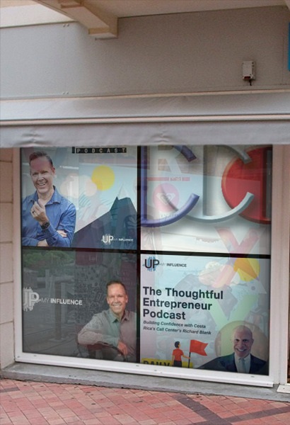 ThethoughtfulentrepreneurpodcastguestB2BtrainerRichardBlankCostaRicasCallCenter.jpg
